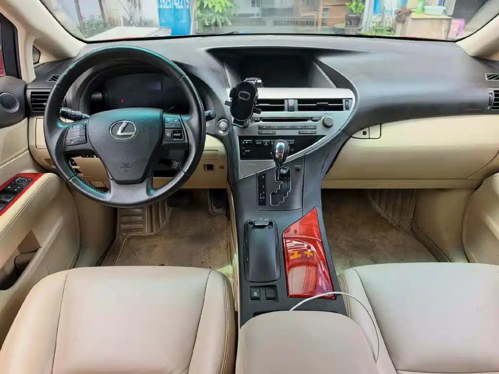 Lexus RX Classic 2011 — фото 9