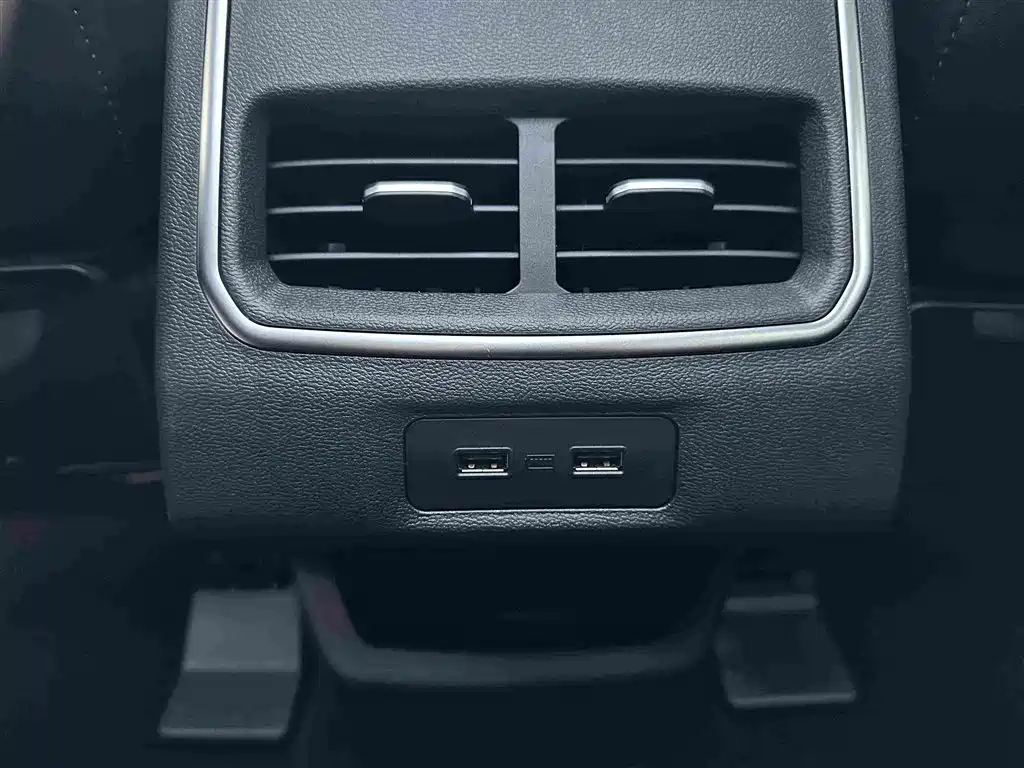 Haval H6 2023 — фото 13