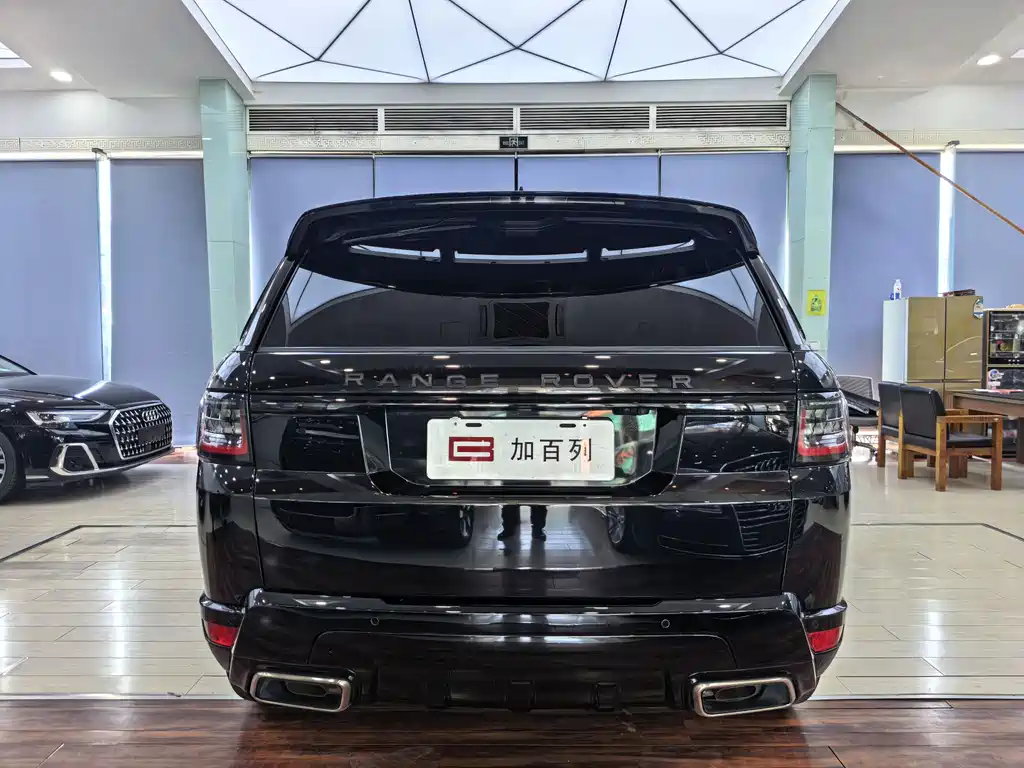 Land Rover Sport 2020 — фото 18