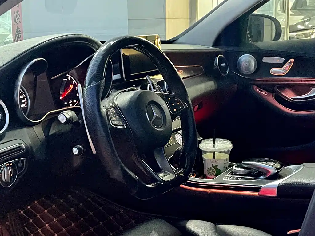 Mercedes-Benz C-Class 2018 — фото 7