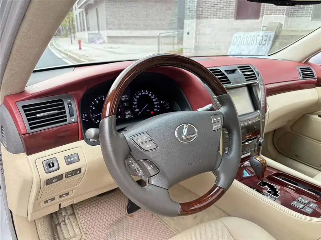 Lexus LS 2008 — фото 15