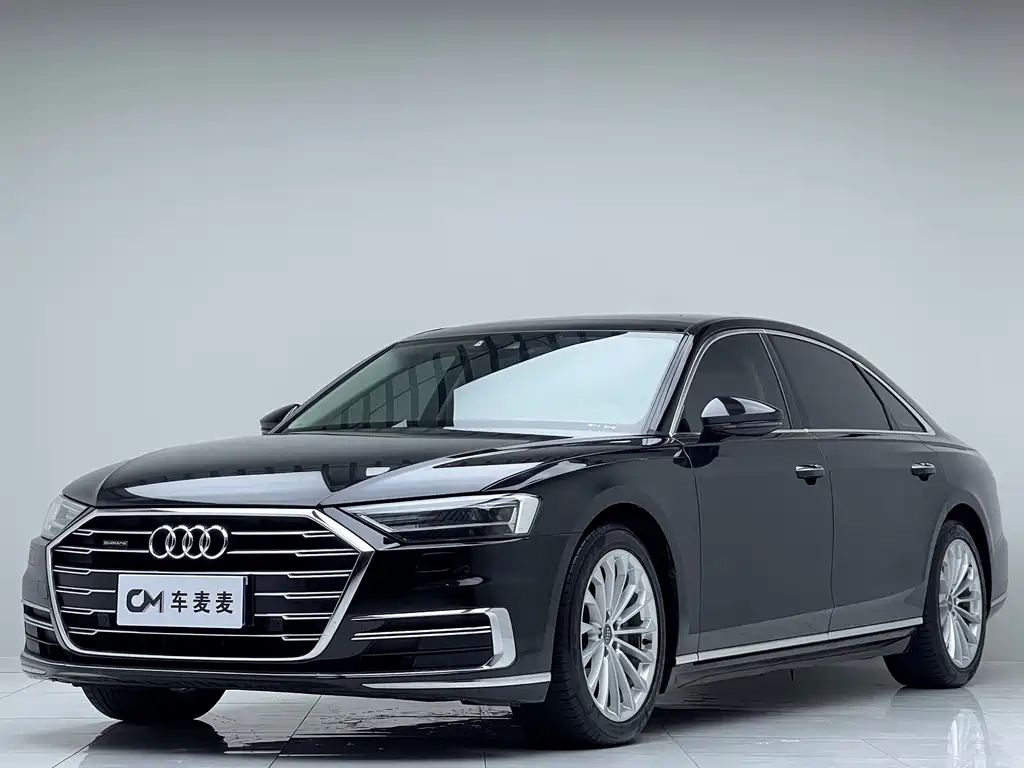 Audi A8 2020 — фото 1