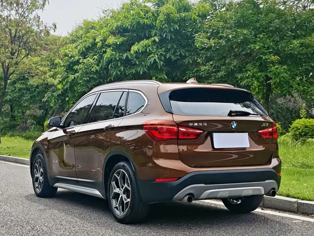 BMW X1 2017 — фото 15
