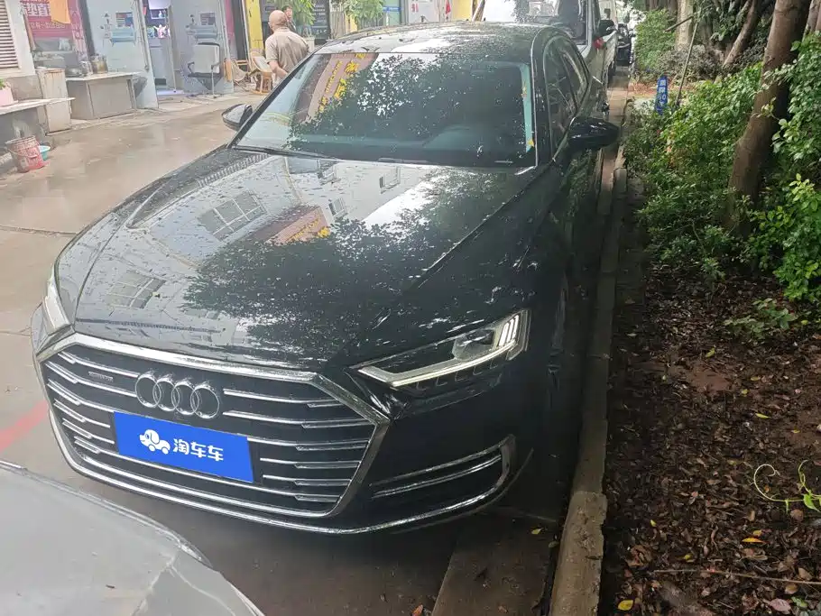 Audi A8 2021
