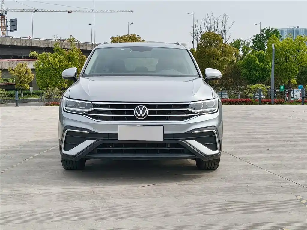Volkswagen Tiguan L 2021