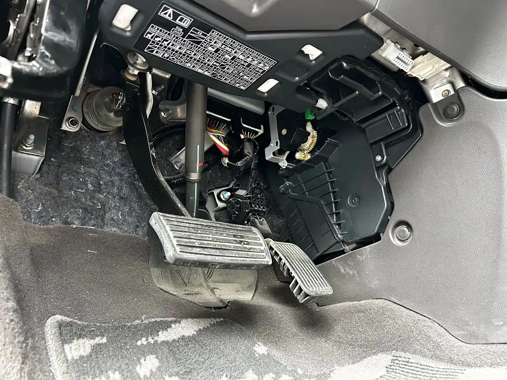 Honda CR-V 2015 — фото 25