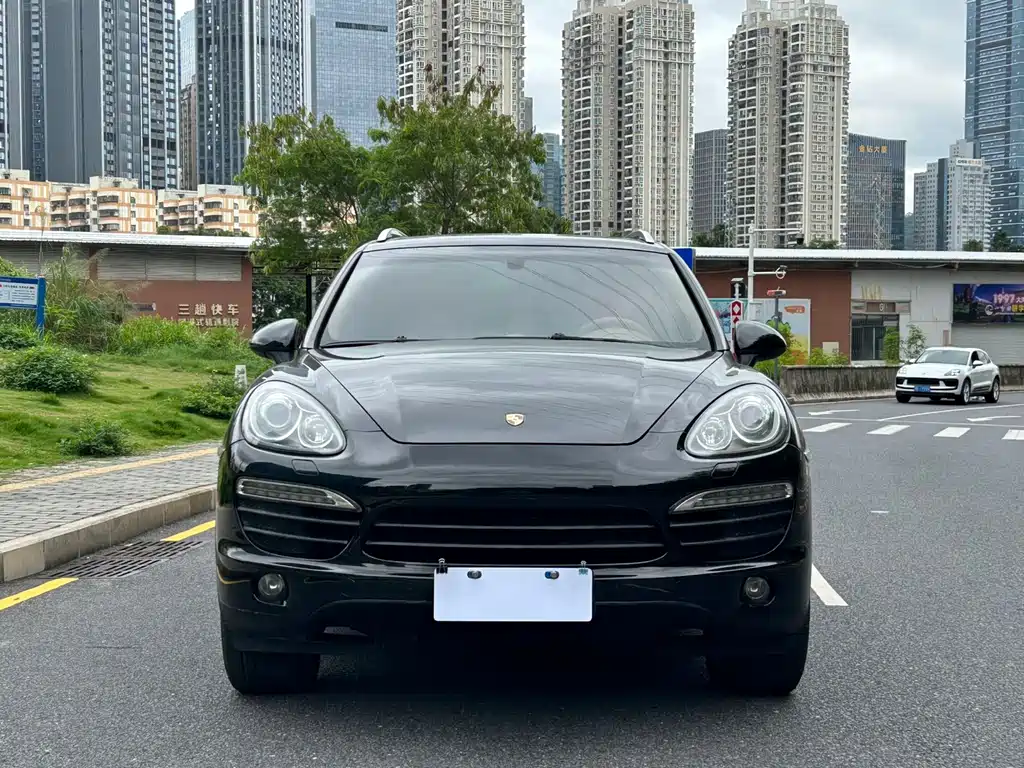 Porsche Cayenne 2013 — фото 2