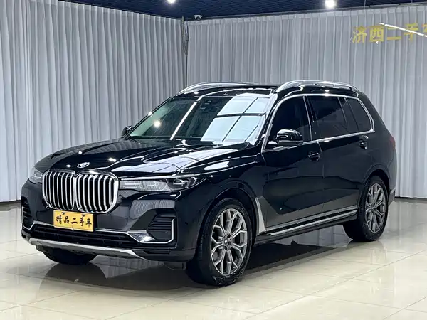 BMW X7 2021