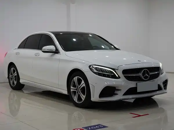 Mercedes-Benz C-Class 2019