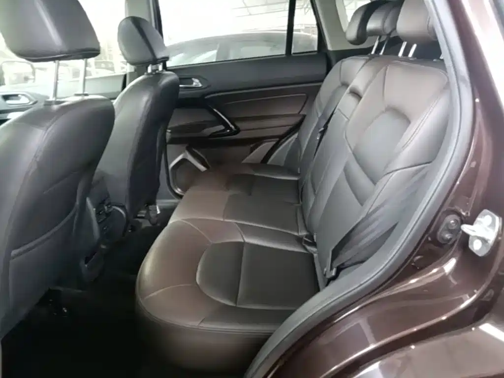 GAC Motor Trumpchi GS4 2018 — фото 17