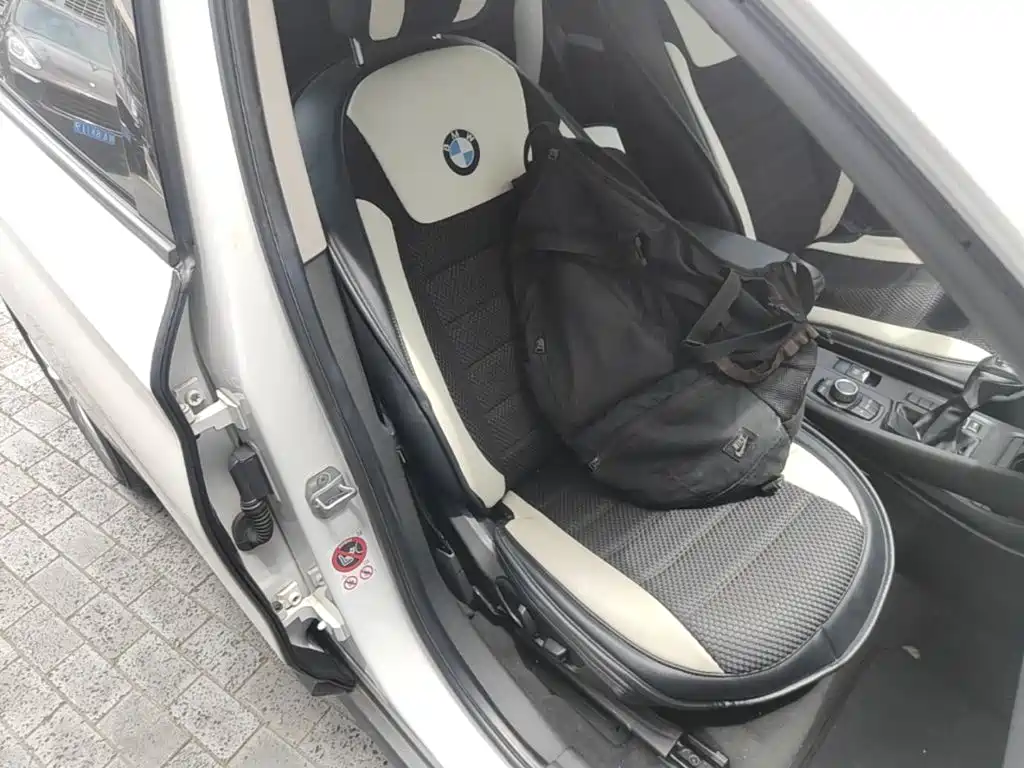 BMW X1 2017 — фото 25