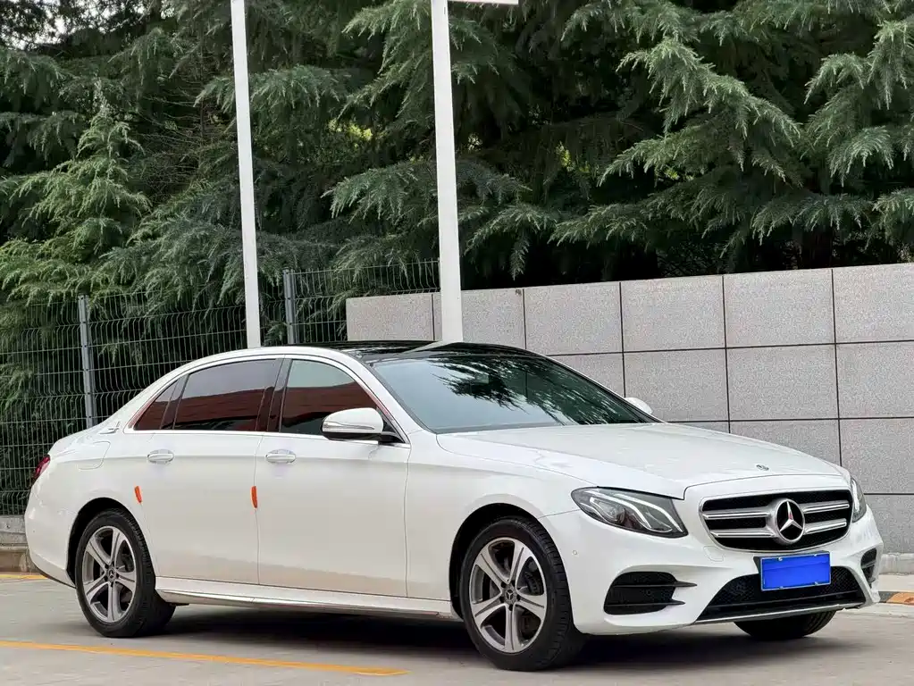 Mercedes-Benz E-Class 2018