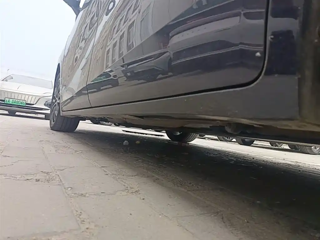 GAC Motor E8 Hybrid 2024 — фото 22