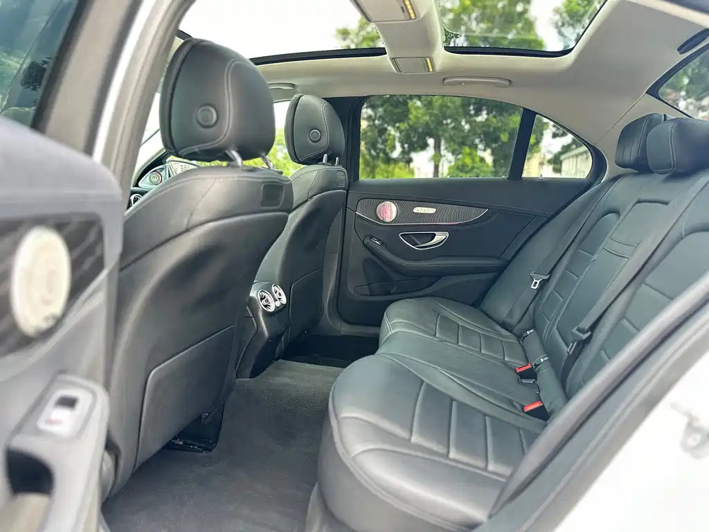 Mercedes-Benz C-Class 2017