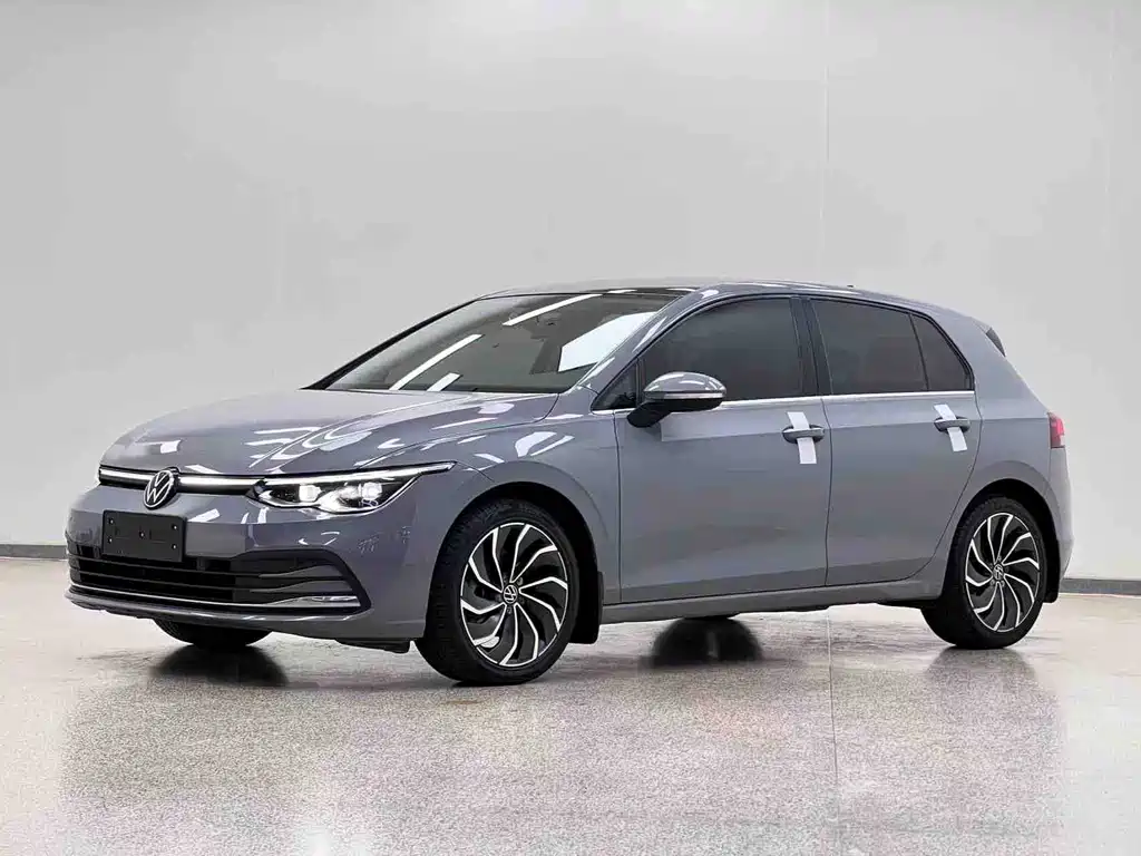 Volkswagen Golf 2021