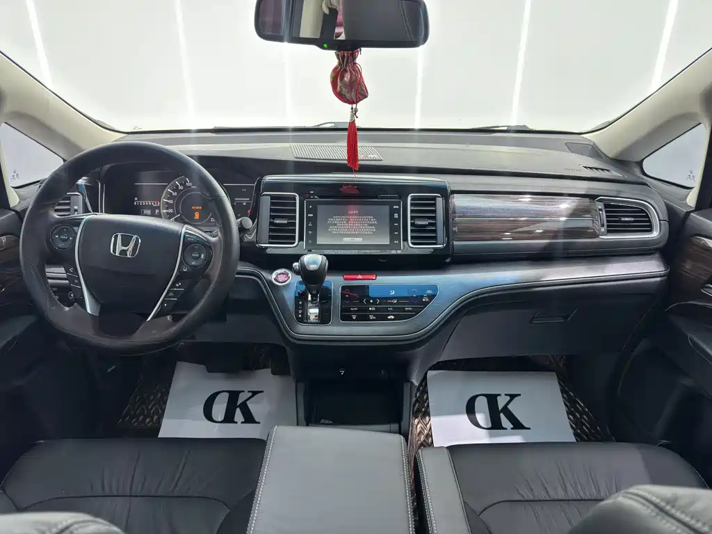 Honda Elysion 2019