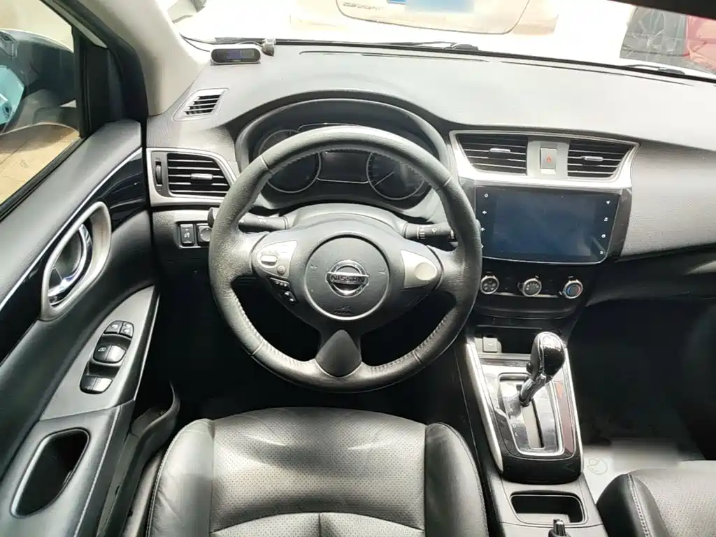 Nissan Sylphy 2019 — фото 11