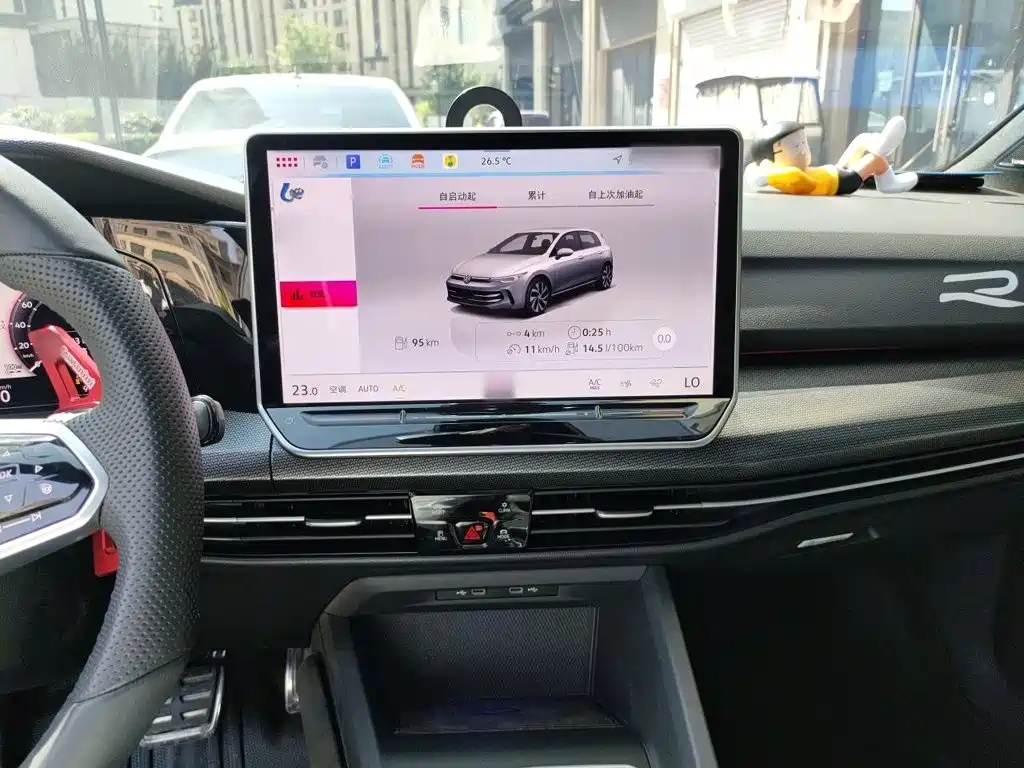 Volkswagen Golf 2024