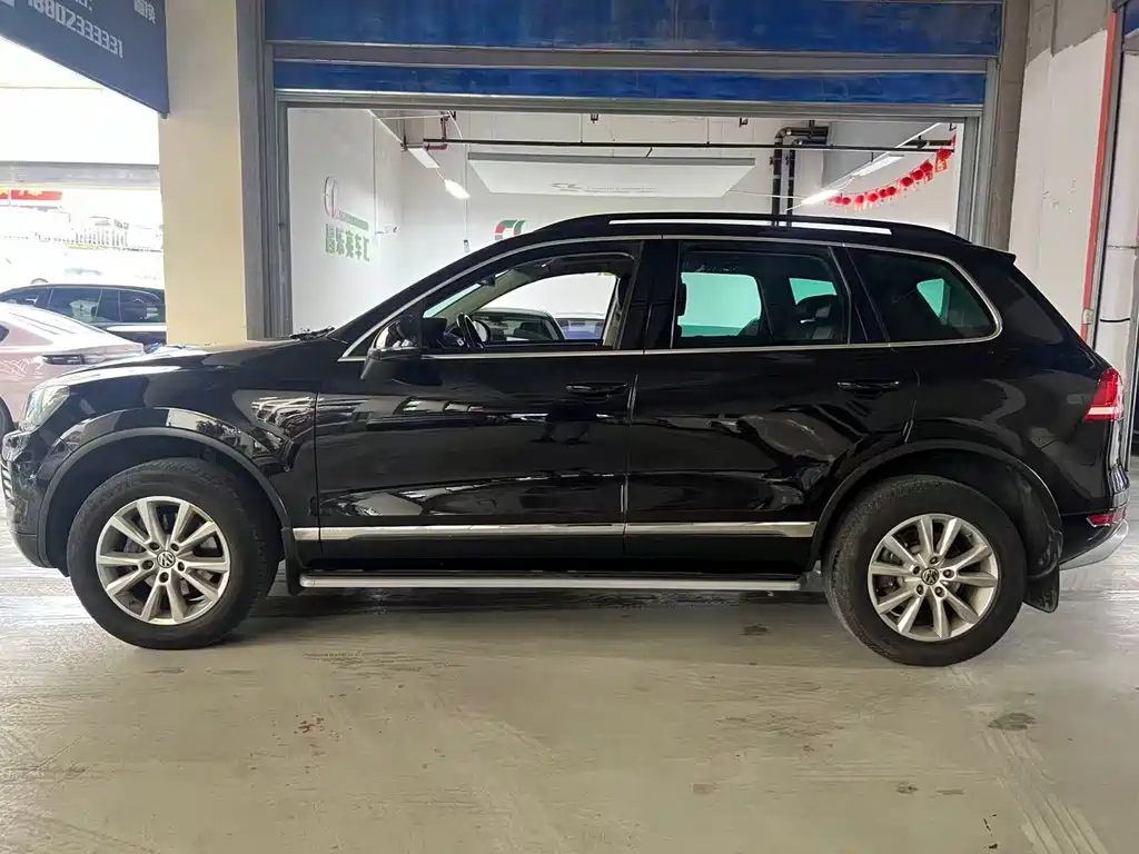 Volkswagen Touareg 2012
