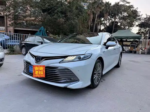 Toyota Camry 2018