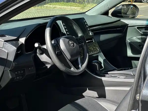 Toyota Avalon 2021