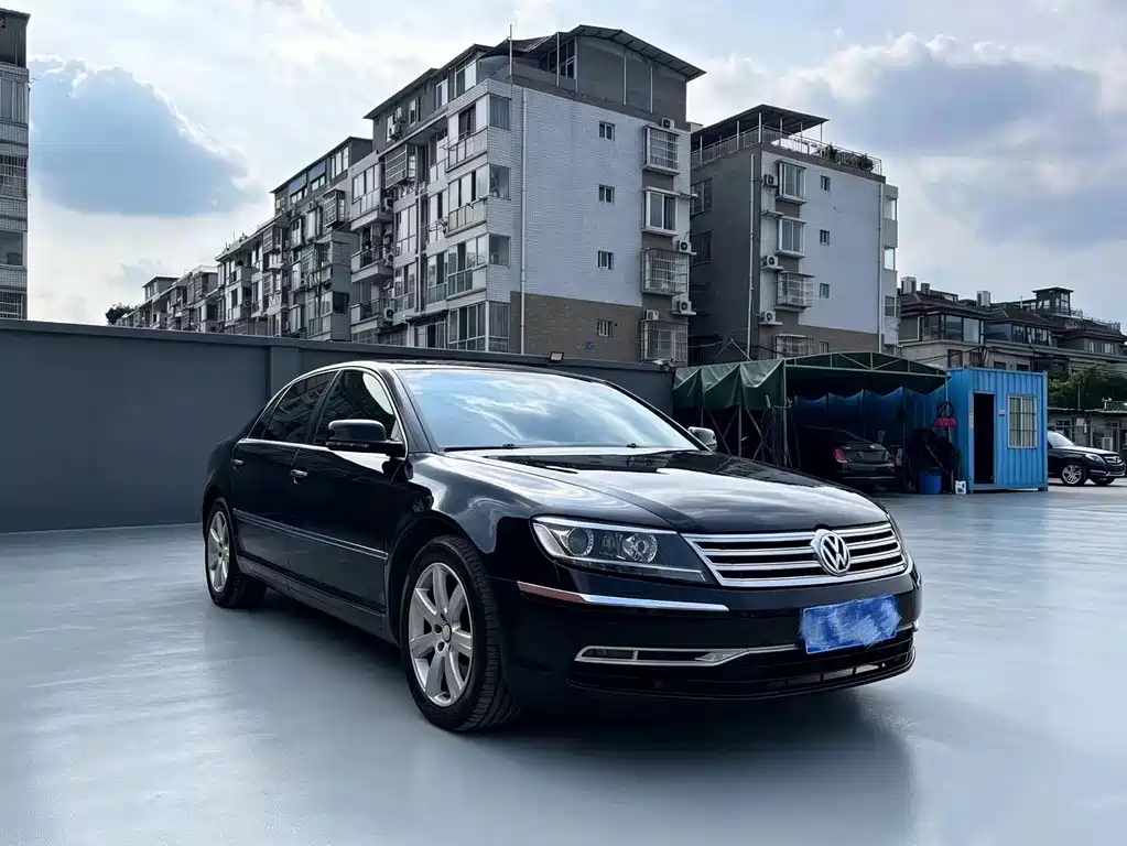 Volkswagen Phaeton 2012