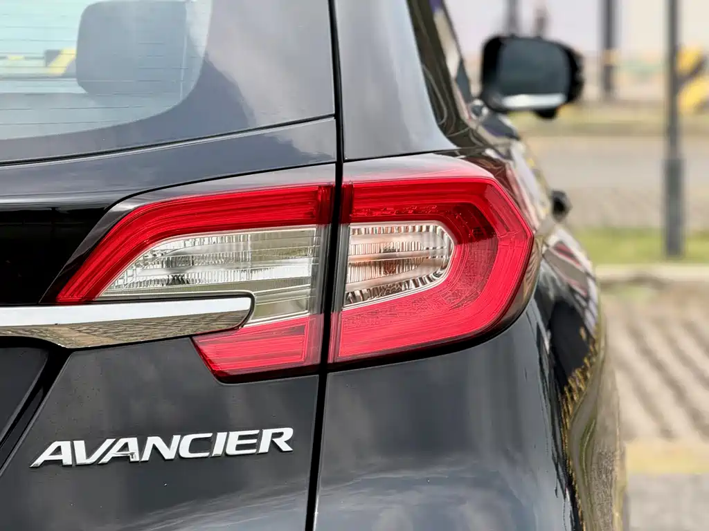 Honda Avancier 2019 — фото 18
