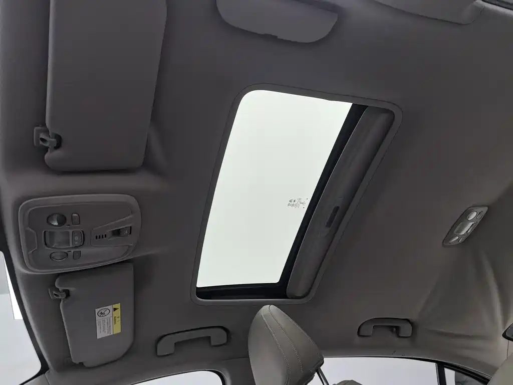 Peugeot 408 2014 — фото 14