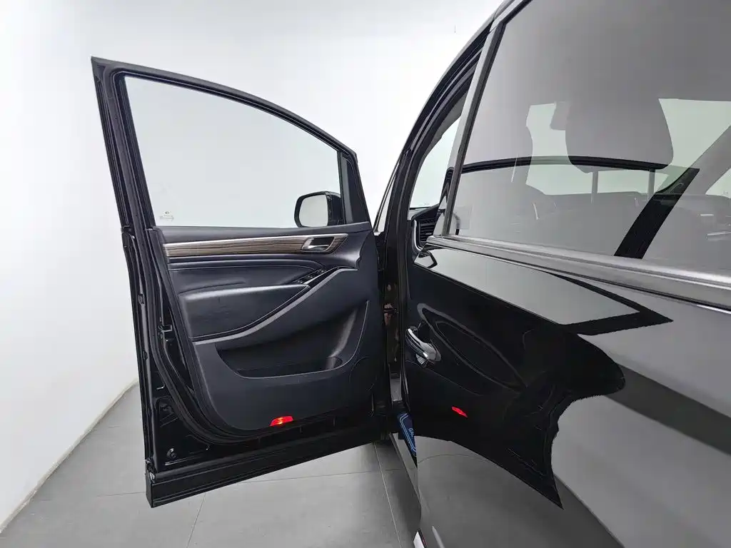 GAC Trumpchi M8 2023 — фото 8