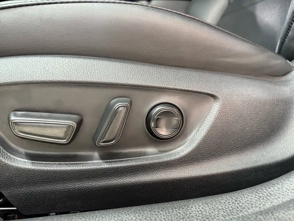 Toyota Avalon 2021 — фото 18