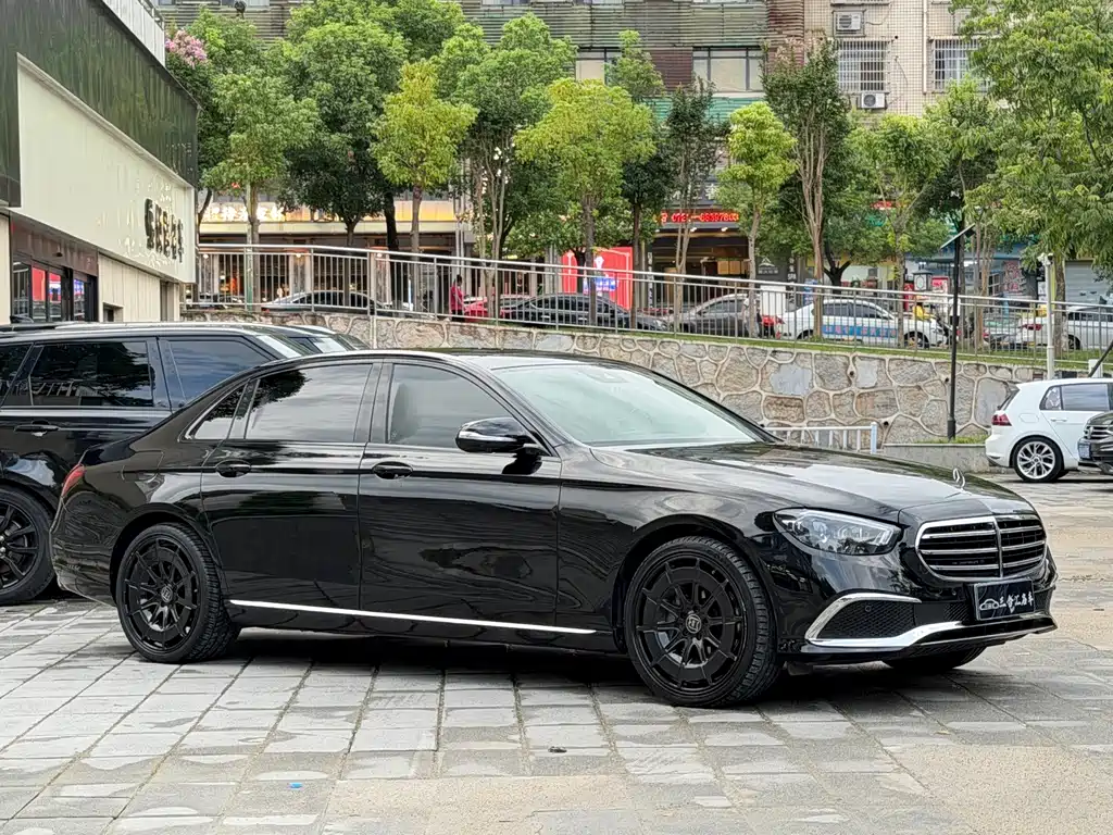 Mercedes-Benz E-Class 2017 — фото 3