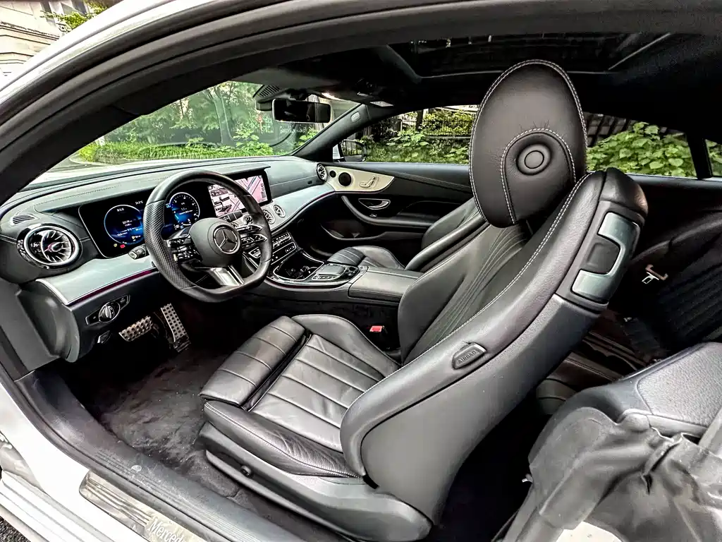Mercedes-Benz E-Class 2022 — фото 10