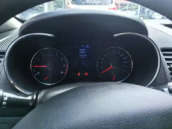 Kia K3 2013