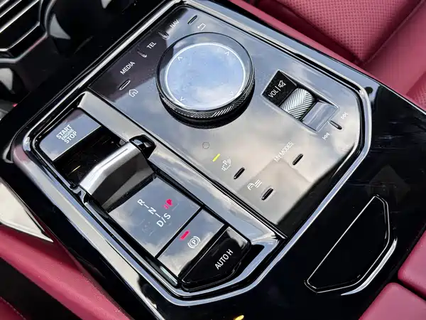 BMW 5 Series 2024
