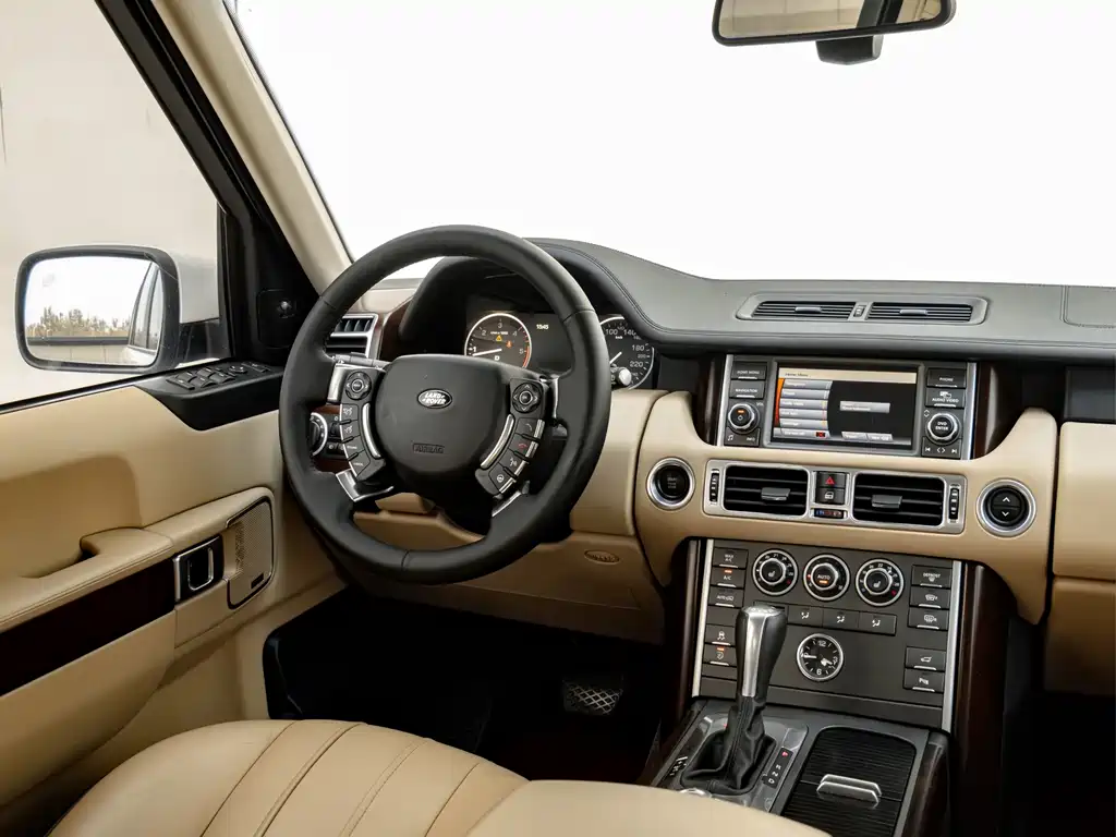 Land Rover Range Rover 2010 — фото 14