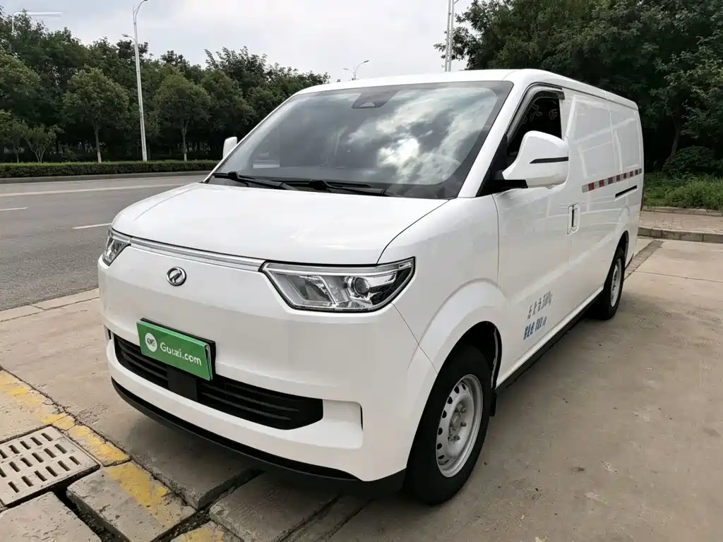 Ruichi 瑞驰新能源EC75 2025款 智行版 先锋型Ⅰ 50.38kWh 2025