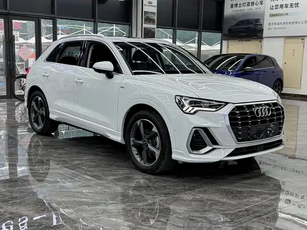 Audi Q3 2022
