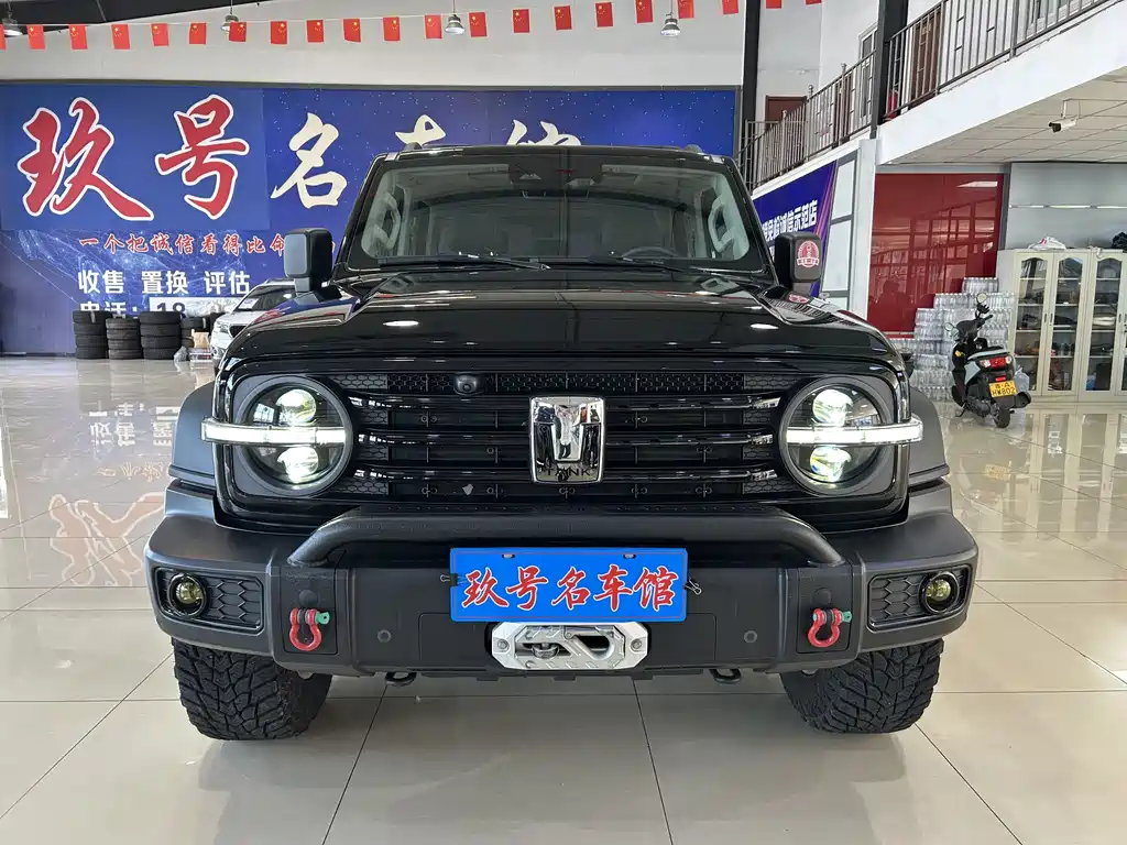 Tank 300 2022