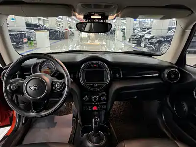 MINI MINI 2019