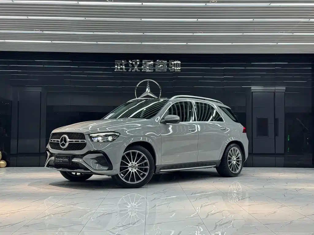Mercedes-Benz GLE 2023 — фото 1