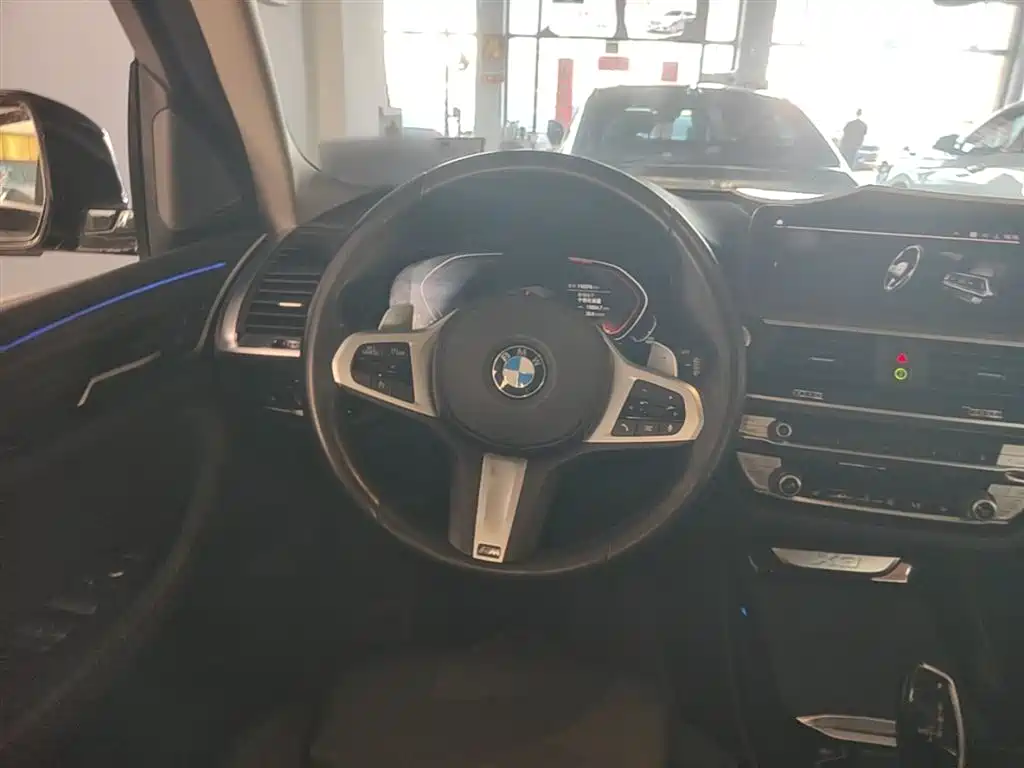 BMW X3 2020 — фото 10