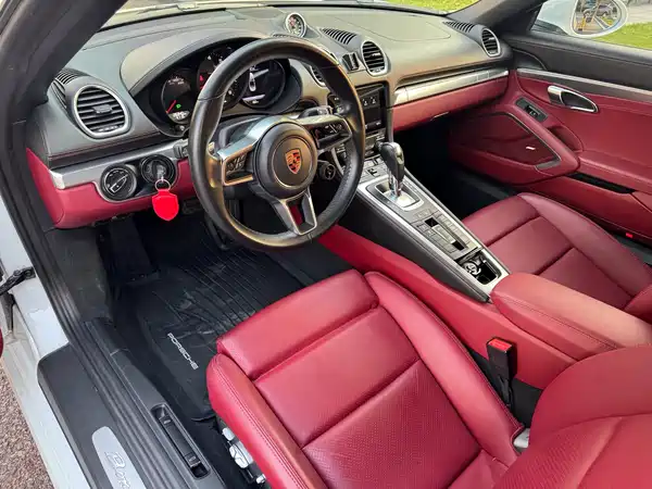 Porsche 718 2018