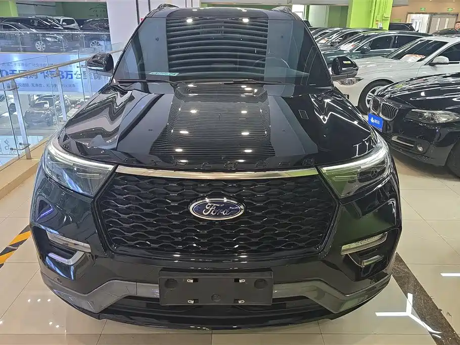 Ford Explorer 2022