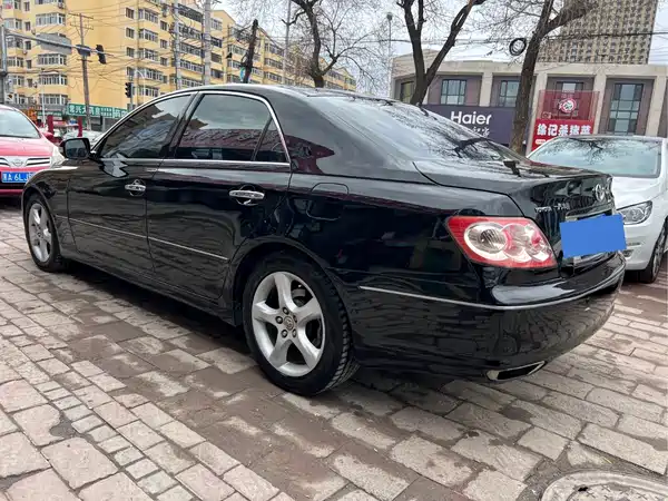 Toyota Reiz 2009