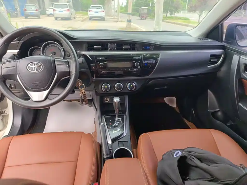 Toyota Levin 2015 — фото 10