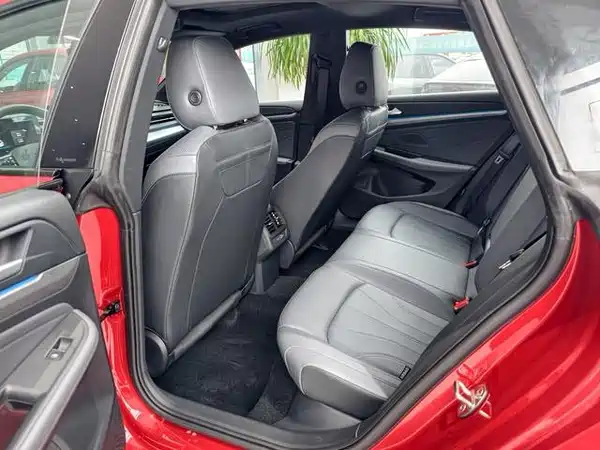 Volkswagen Lamando 2025