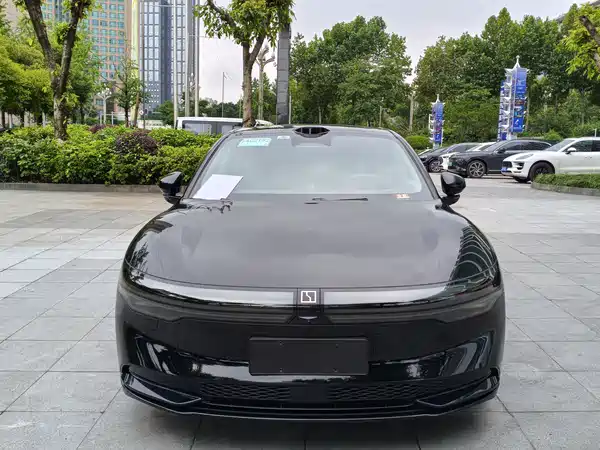 Zeekr 007 2024