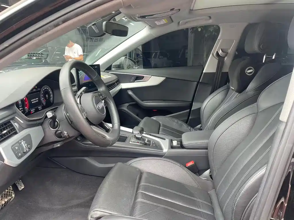 Audi A4L 2021