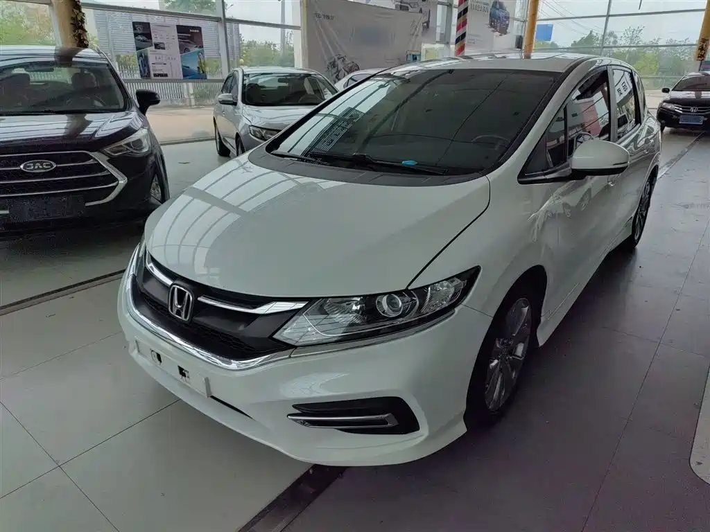 Honda Jade 2017 — фото 1