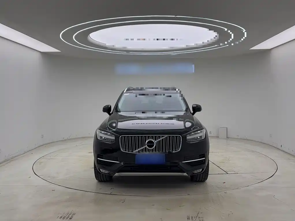 Volvo XC90 2019 — фото 22
